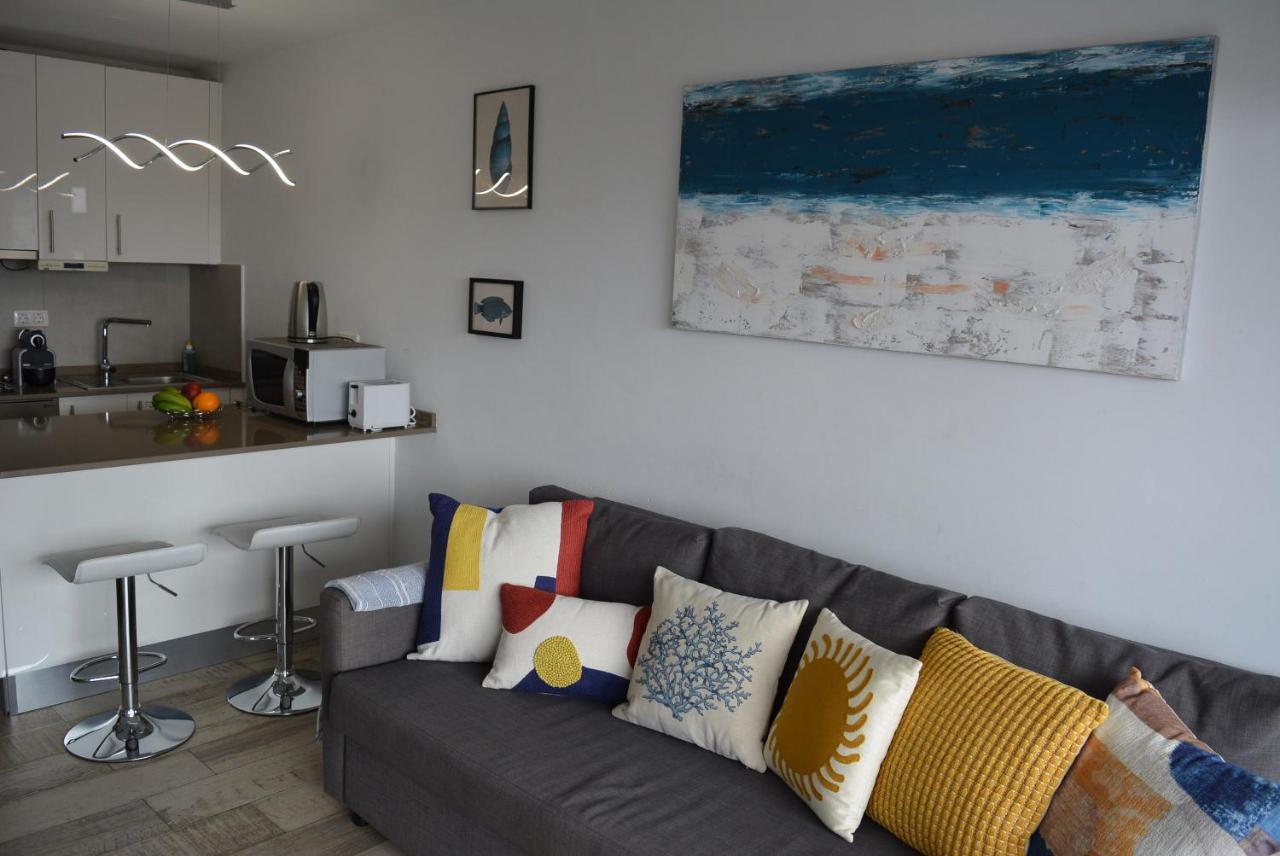 Apartmento Vista Del Mar Tinache ซานบาร์โตโลเม ภายนอก รูปภาพ